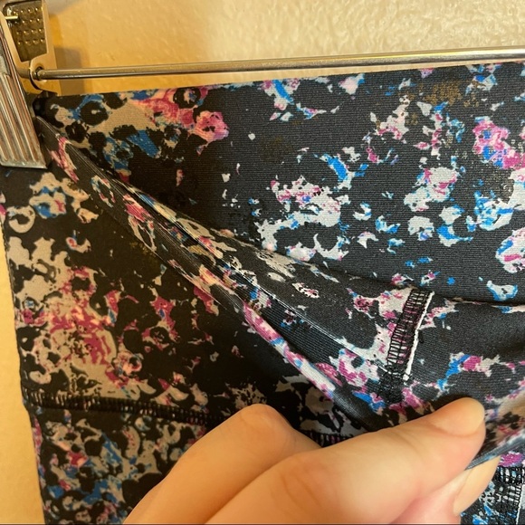 Fabletics Define High Waisted Leggings Size Small - Picture 5 of 6